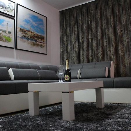 Ramonda - New Belgrade Apartamento Exterior foto