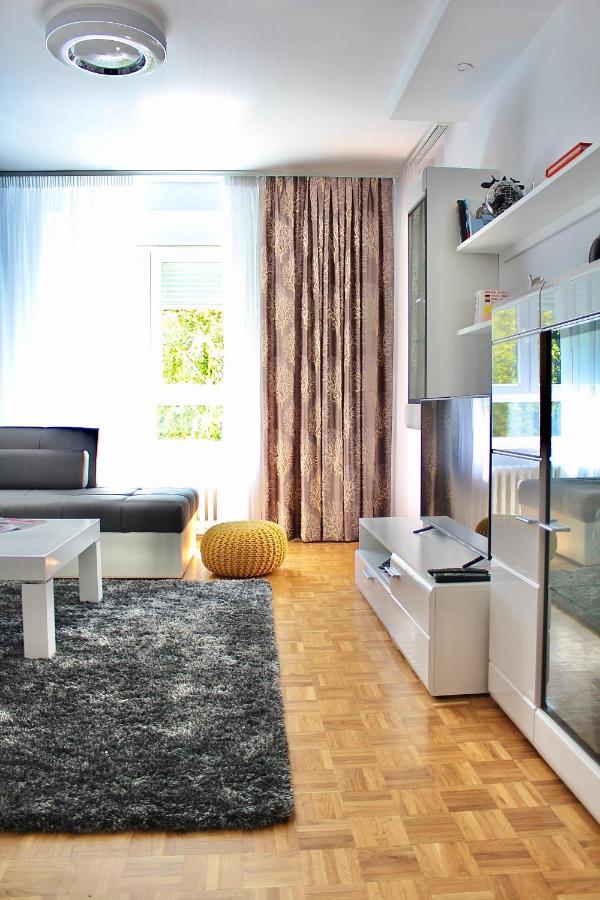 Ramonda - New Belgrade Apartamento Exterior foto